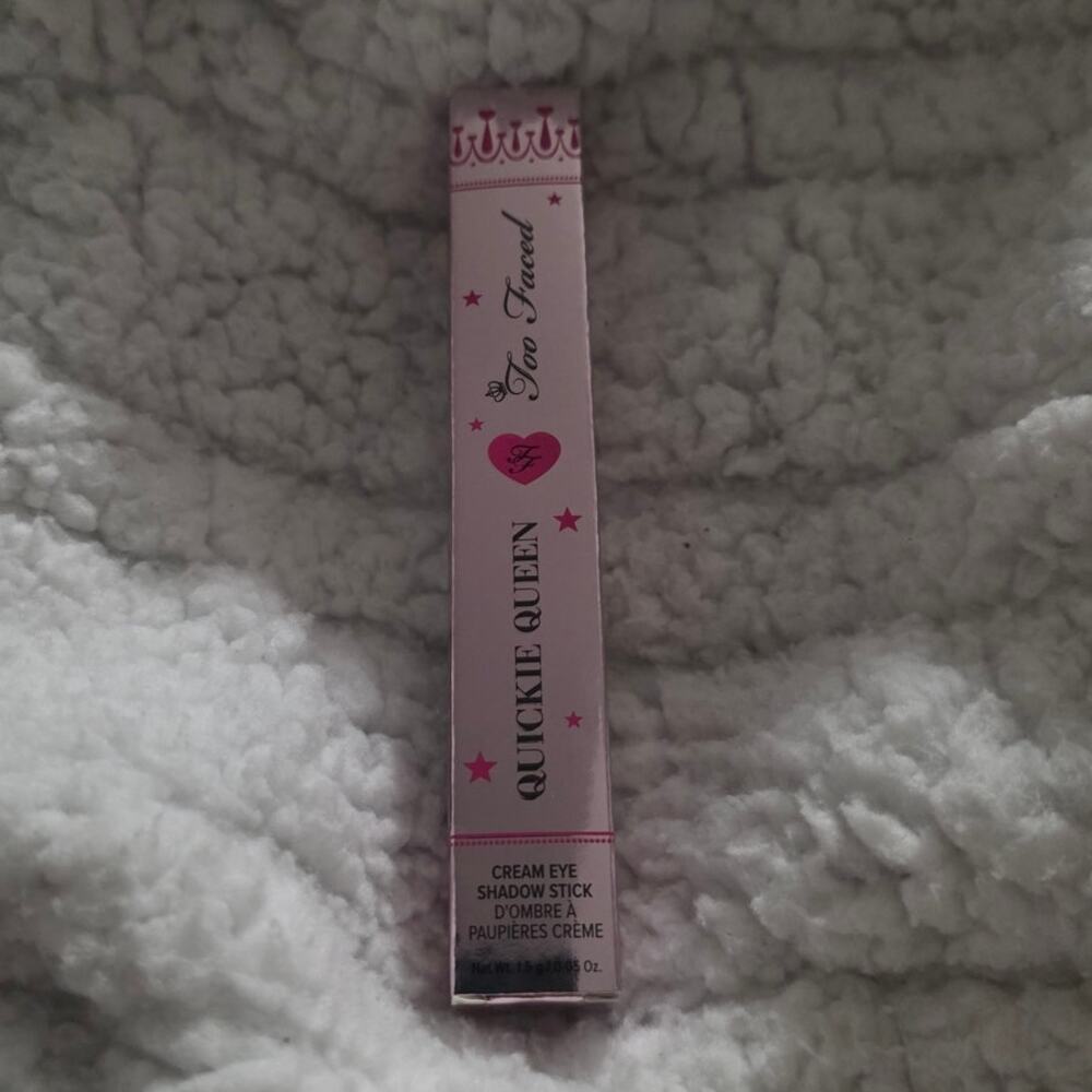 Too Faced Quickie Queen Shadow Stick in Chocolate Sprinkles - NEW